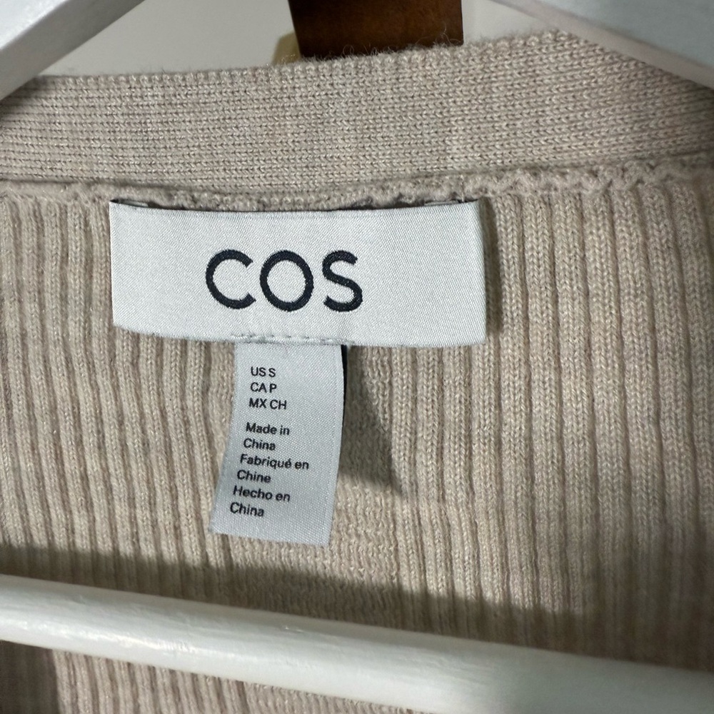 COS Ribbed Wrap Cardigan - Picture 4 of 8